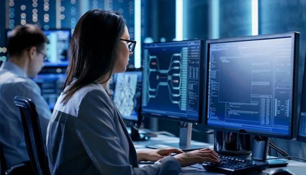 Cơ hội nghề nghiệp khổng lồ cho ngành an ninh mạng trong kỷ nguyên AI 2 Các doanh nghiệp đang phải đối mặt với những mối đe dọa an ninh mạng từ các cuộc tấn công sử dụng AI