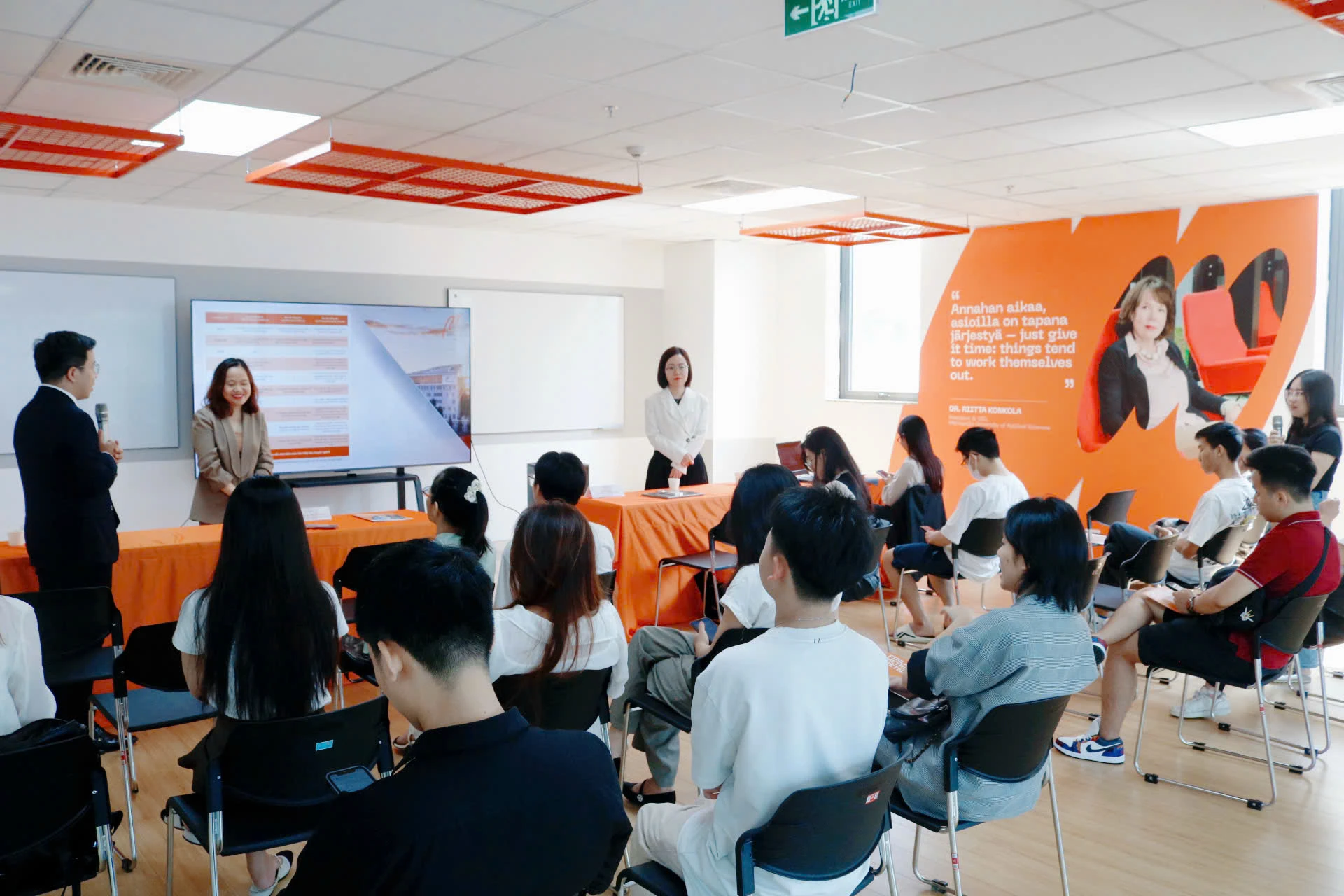 Info day Smart Tech - Smart Future với chủ đề Công nghệ thông tin thông minh trong thời đại số tại Finland Metropolia Vietnam