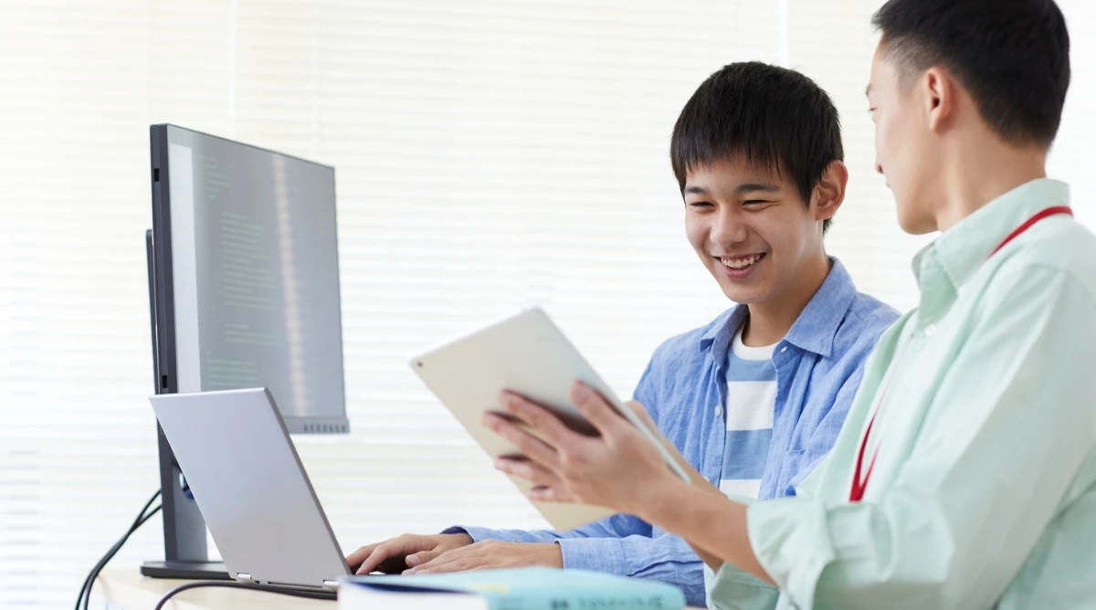 Nhà phát triển IoT, hệ thống nhúng và ứng dụng di động là các vị trí công việc mang công nghệ thông tin thông minh đến gần hơn với cuộc sống hàng ngày