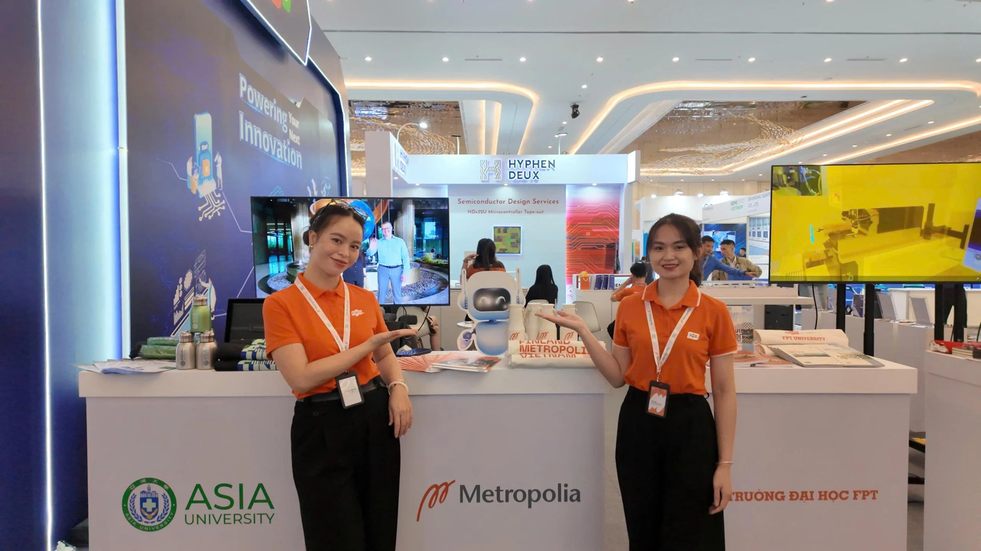 Gian hàng của Finland Metropolia Vietnam góp mặt tại triển lãm SEMIEXPO Vietnam 2025