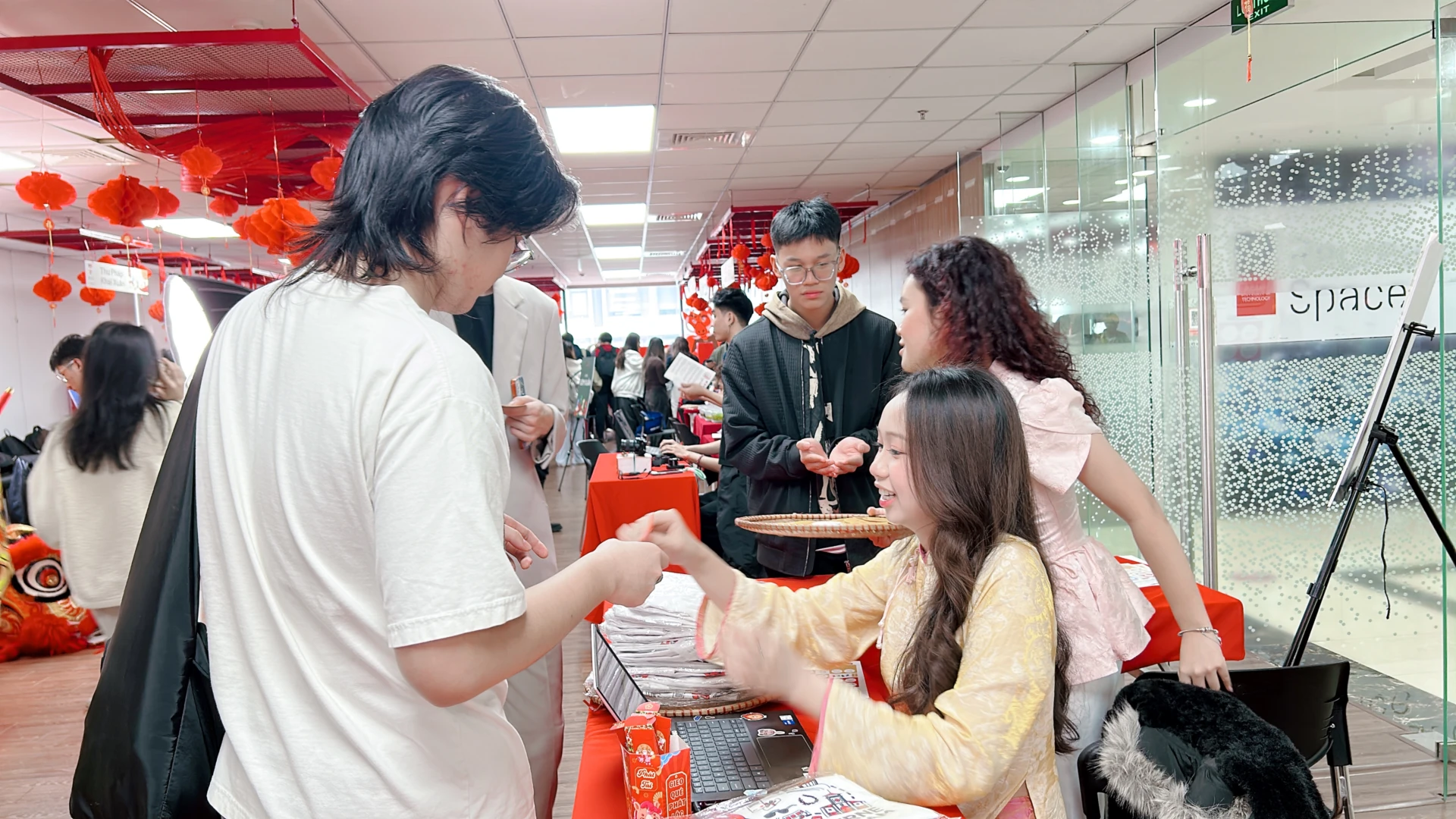 Tet Fair 15