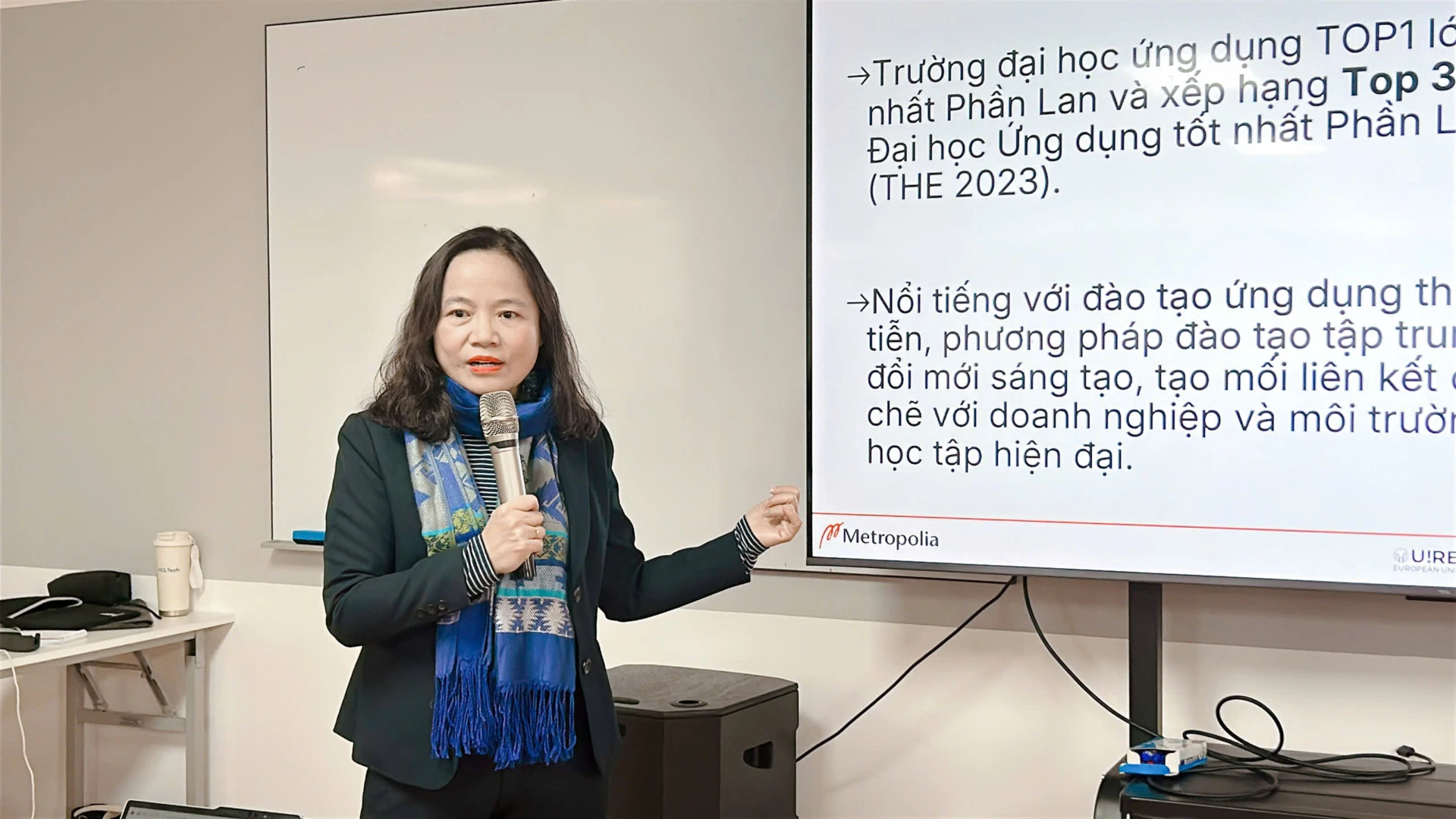 PGS.TS. Phạm Thị Liên – Giám đốc Đào tạo Finland Metropolia Vietnam chia sẻ về tầm nhìn đào tạo thế hệ chuyên gia CNTT thông minh có năng lực làm chủ công nghệ và giải quyết các bài toán thực tế của xã hội.