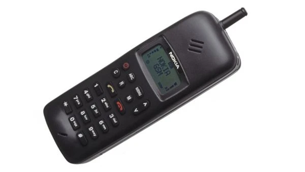 Nokia 1011 đặt nền móng quan trọng cho thương hiệu di động của Phần Lan.
