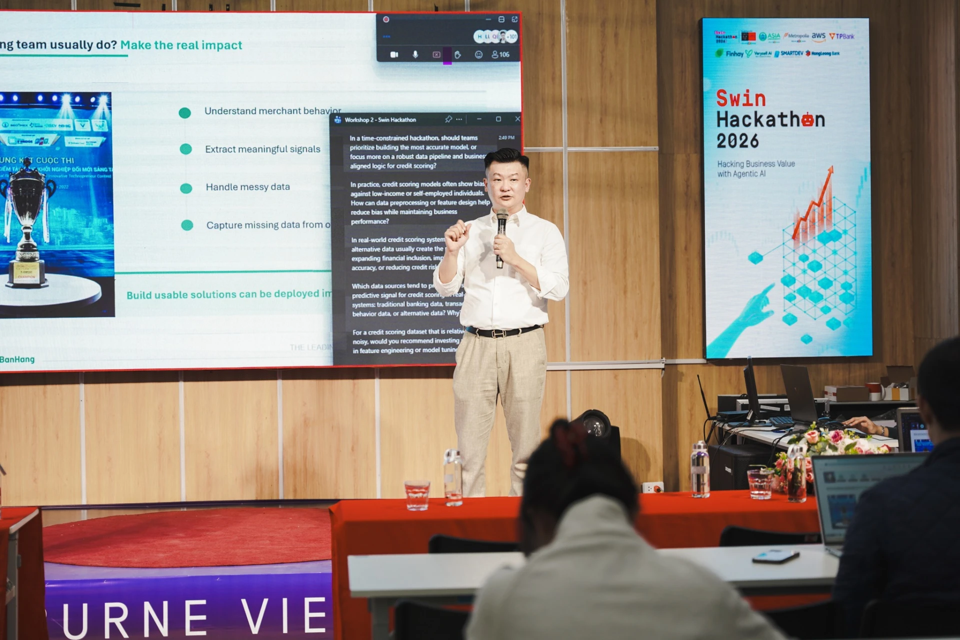 Ông Fred Lim nhấn mạnh việc ứng dụng công nghệ để khôi phục dữ liệu thiếu, giúp xóa bỏ rào cản tài chính cho các đối tượng chưa có lịch sử ngân hàng."