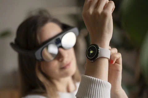 WowMouse AR - thiết bị điều khiển cử chỉ, biến đồng hồ thông minh Android thành thiết bị nhập liệu cử chỉ thực tế tăng cường 