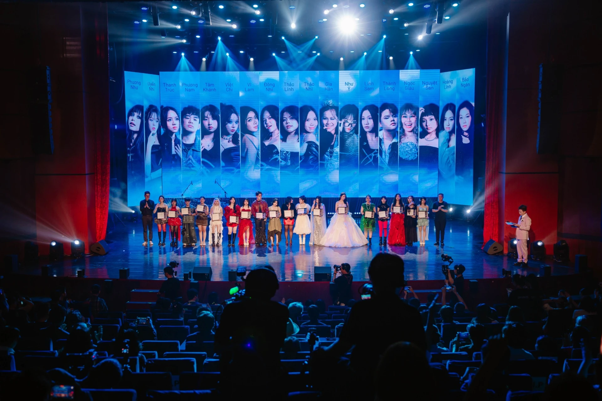Finland Metropolia Vietnam đồng hành cùng các tài năng trẻ tại lễ trao giải Sing Out Loud 2026 – Nơi những giá trị cá nhân được khơi dậy và lan tỏa