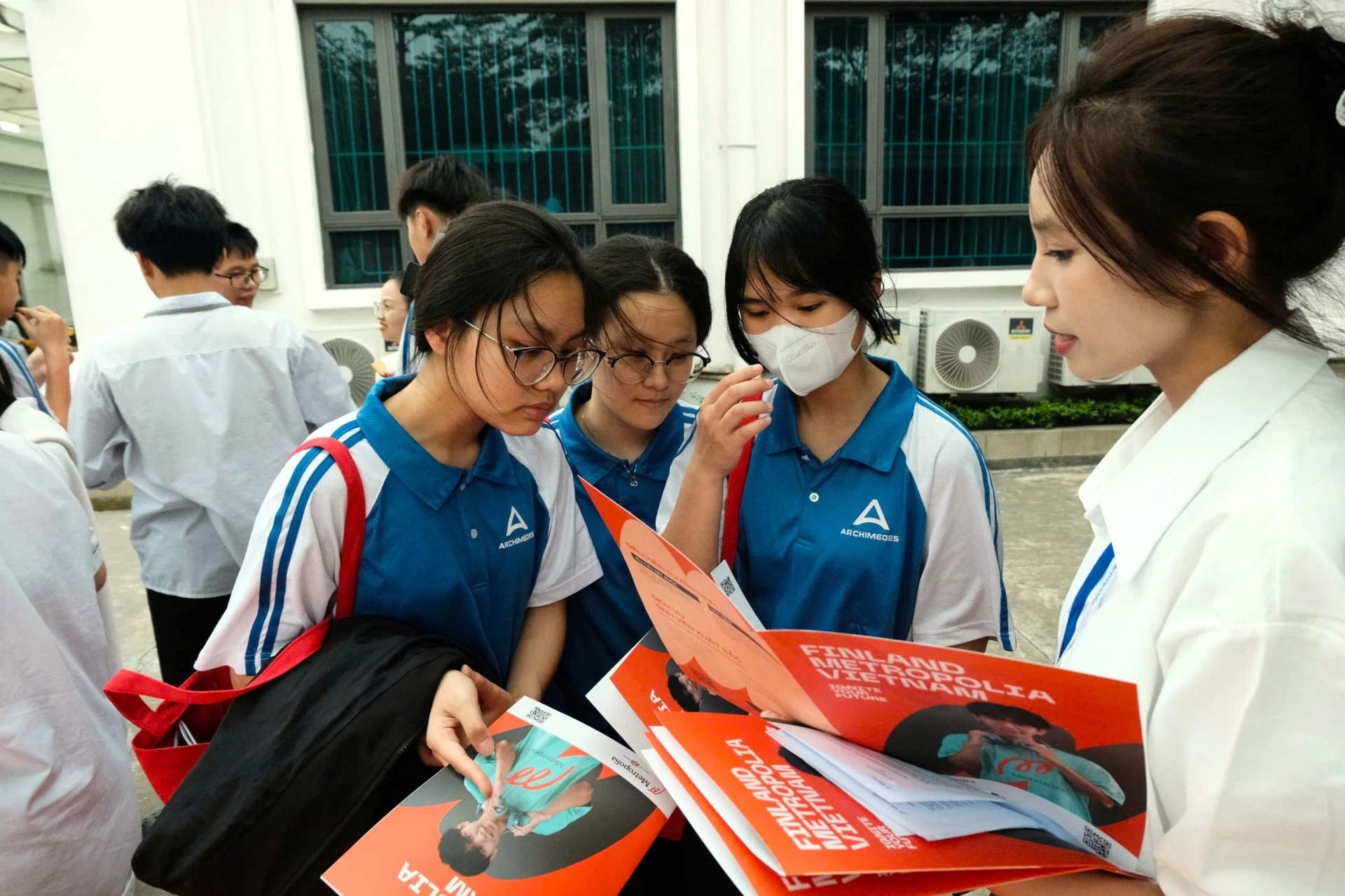 Gian tư vấn hướng nghiệp của Finland Metropolia Vietnam thu hút sự quan tâm của đông đảo học sinh Archimedes School ngay từ đầu sự kiện