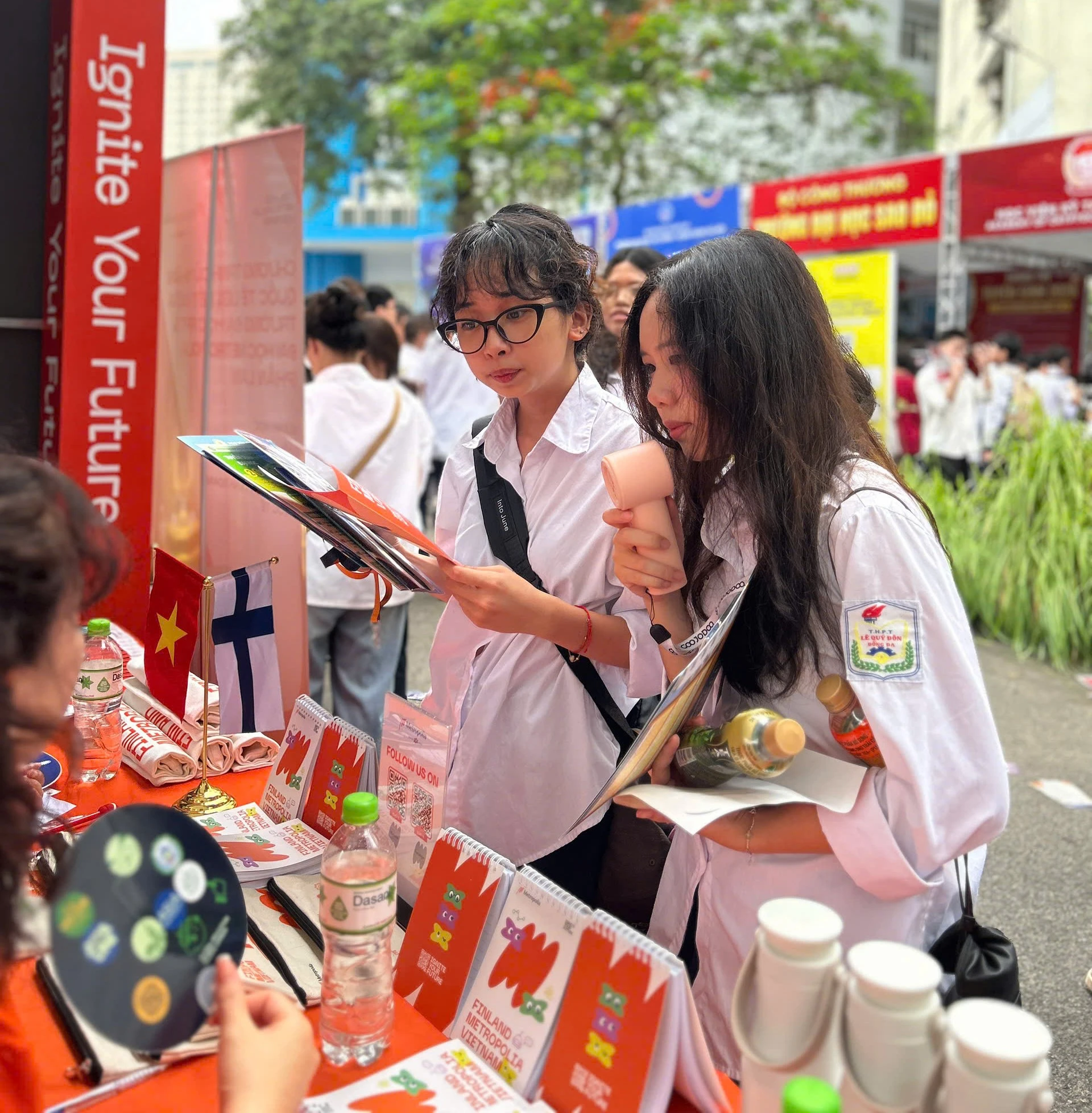  Học sinh THPT tìm hiểu về cơ hội nhận bằng cử nhân quốc tế từ Đại học Khoa học Ứng dụng Metropolia