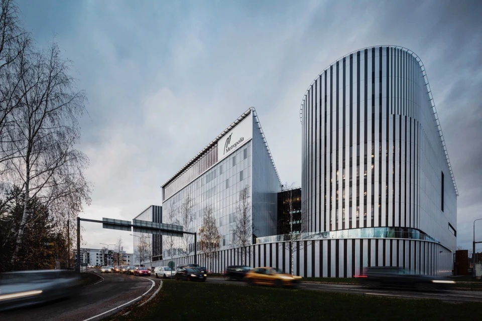 032 myllypuro campus of metropolia university of applied sciences by lahdelma mahlamaki architects 960x640 1